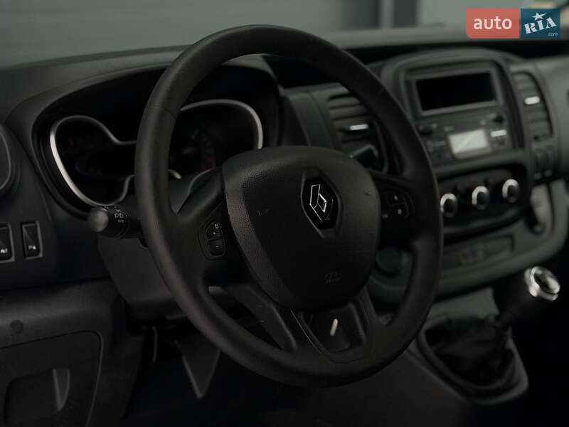 Минивэн Renault Trafic 2021 в Дубно