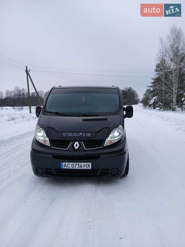 Минивэн Renault Trafic 2007 в Ковеле