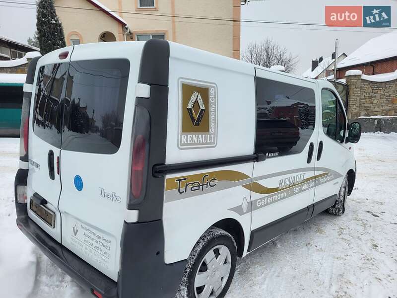Минивэн Renault Trafic 2006 в Хмельницком