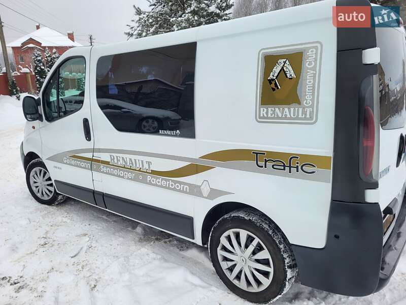 Минивэн Renault Trafic 2006 в Хмельницком