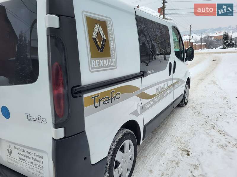 Минивэн Renault Trafic 2006 в Хмельницком