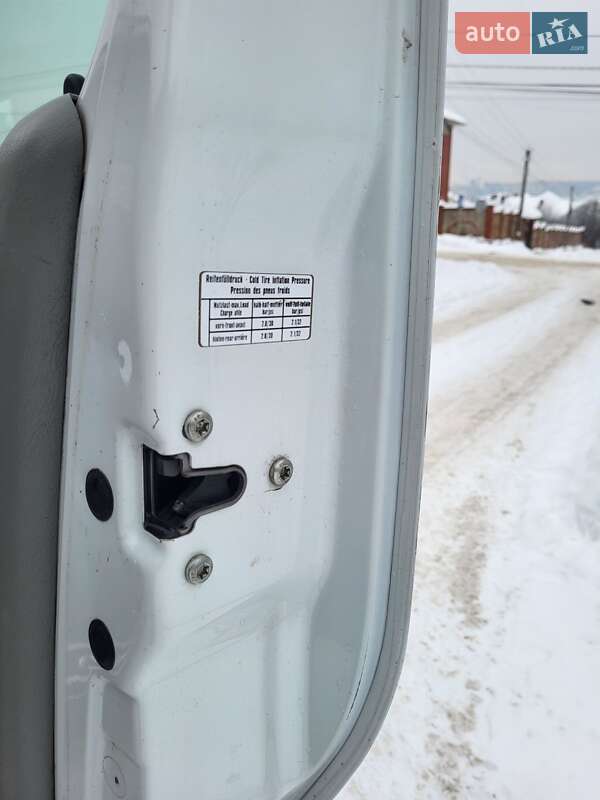 Минивэн Renault Trafic 2006 в Хмельницком