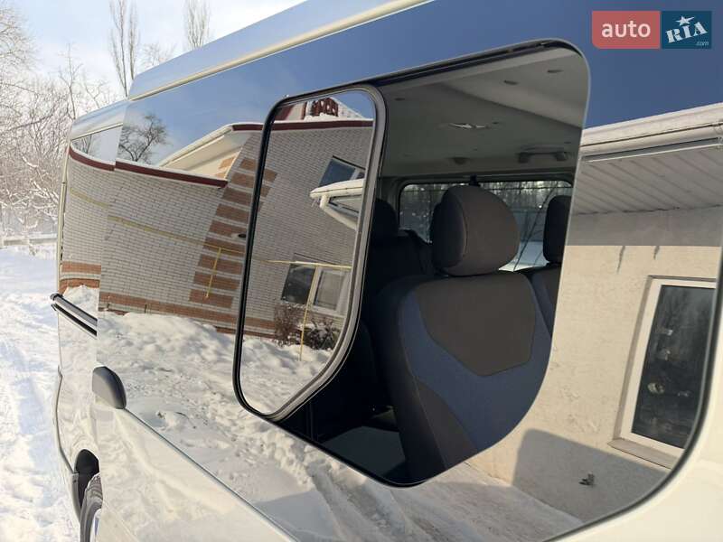 Минивэн Renault Trafic 2012 в Виннице