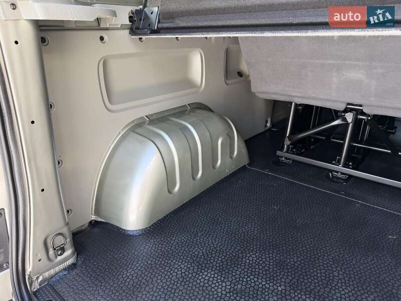 Минивэн Renault Trafic 2012 в Виннице