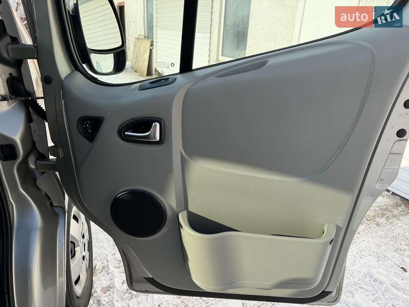 Минивэн Renault Trafic 2012 в Виннице