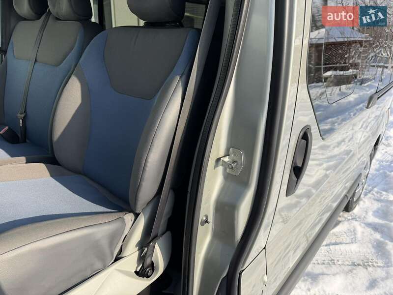 Минивэн Renault Trafic 2012 в Виннице