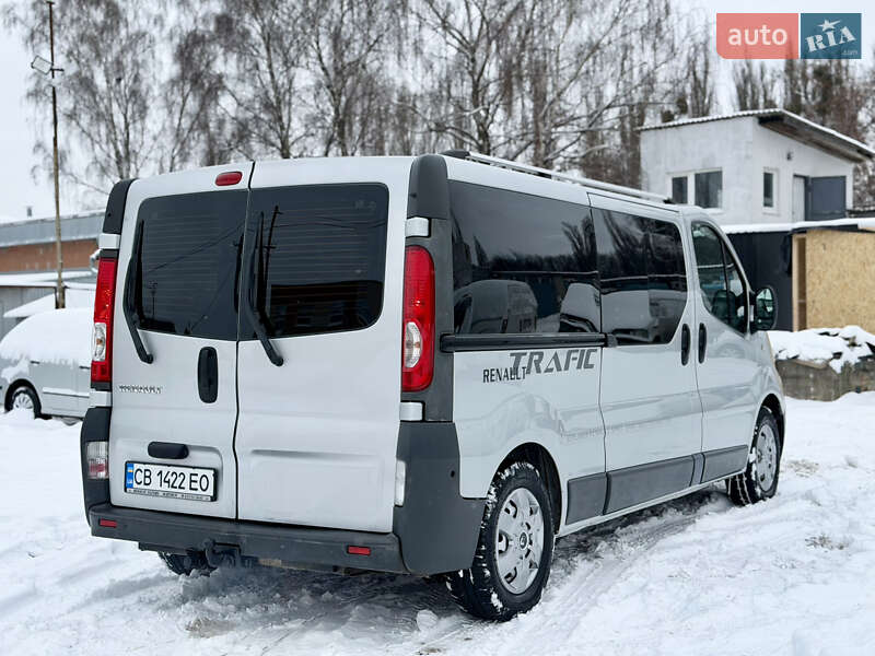 Минивэн Renault Trafic 2011 в Ровно