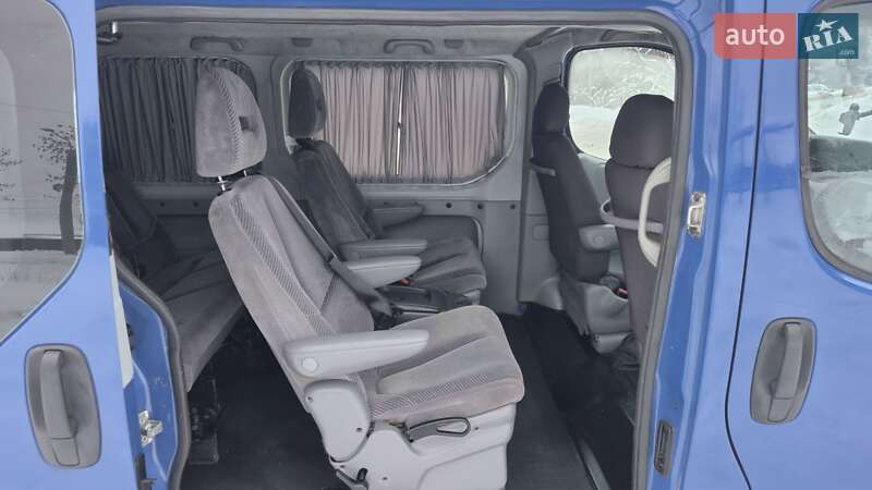 Минивэн Renault Trafic 2007 в Коростене