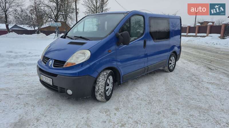 Минивэн Renault Trafic 2007 в Коростене
