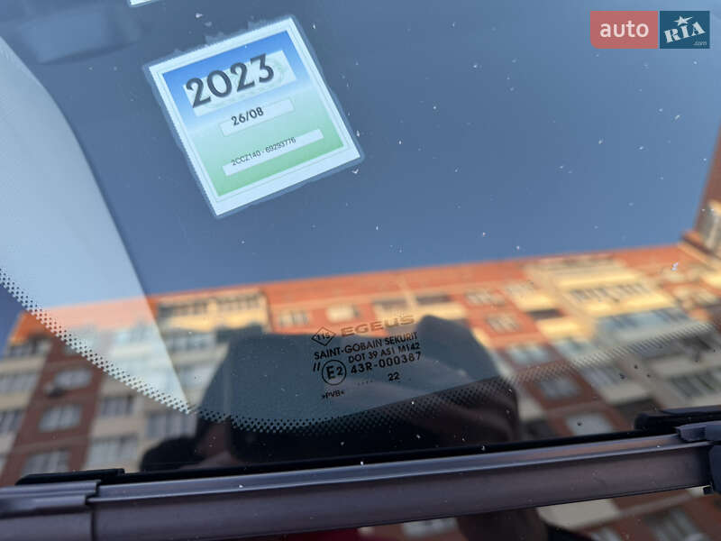 Грузовой фургон Renault Trafic 2022 в Звягеле