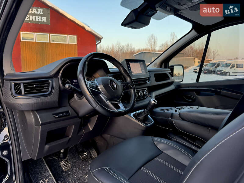 Минивэн Renault Trafic 2022 в Дубно