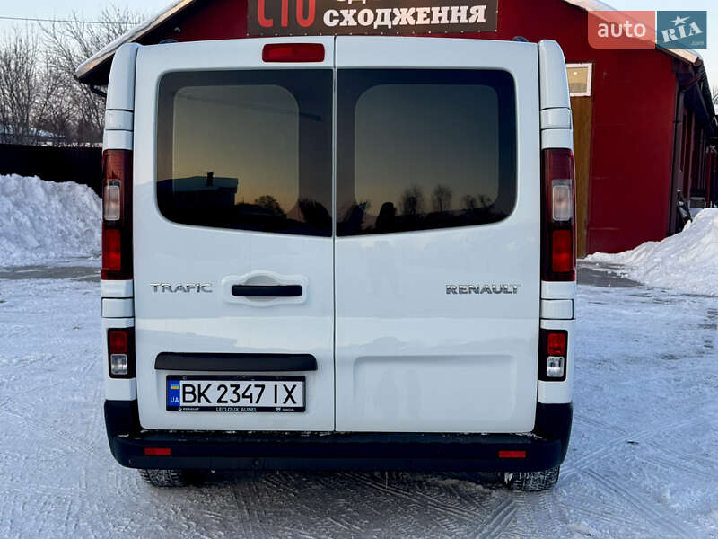Минивэн Renault Trafic 2022 в Дубно