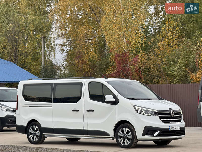 Минивэн Renault Trafic 2022 в Дубно