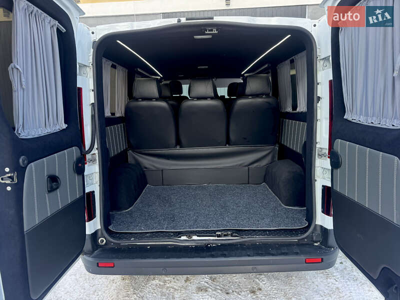 Минивэн Renault Trafic 2022 в Дубно