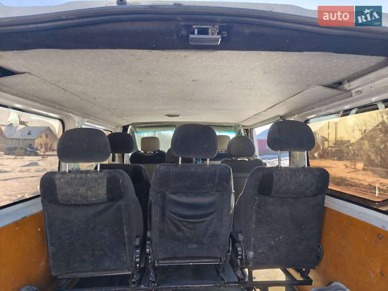 Минивэн Renault Trafic 2003 в Калуше