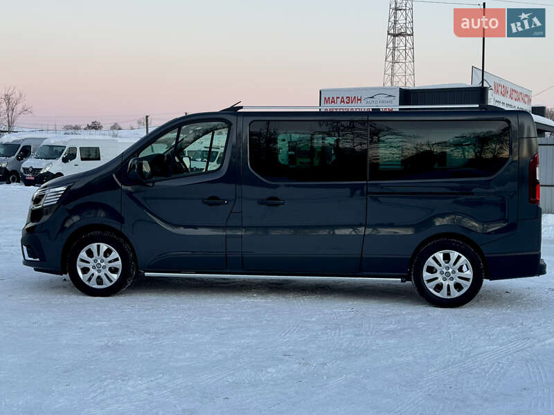 Минивэн Renault Trafic 2022 в Дубно