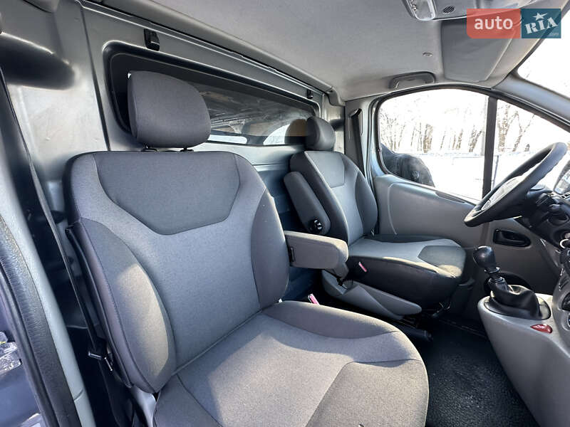 Грузовой фургон Renault Trafic 2013 в Ровно фото 20 Грузовой фургон Renault Trafic 2013 в Ровно