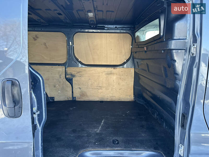 Грузовой фургон Renault Trafic 2013 в Ровно фото 21 Грузовой фургон Renault Trafic 2013 в Ровно