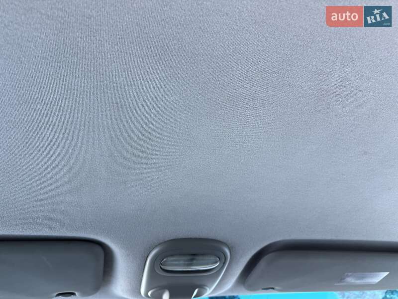 Минивэн Renault Trafic 2007 в Ровно