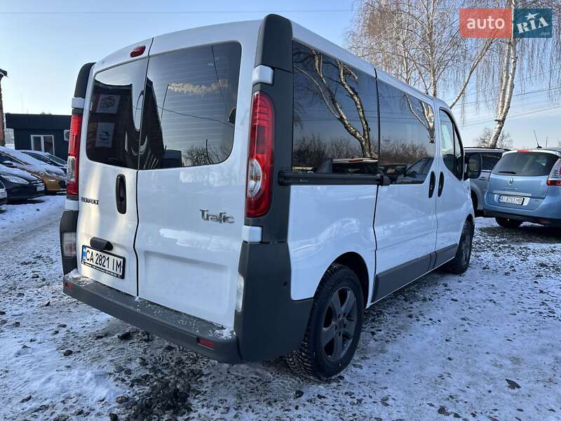 Минивэн Renault Trafic 2010 в Смеле