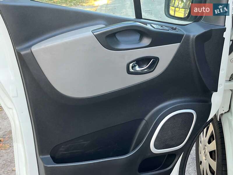 Грузовой фургон Renault Trafic 2018 в Киеве