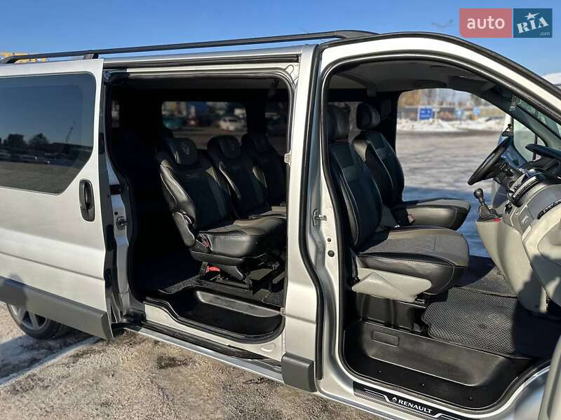 Минивэн Renault Trafic 2008 в Житомире фото 19 Минивэн Renault Trafic 2008 в Житомире