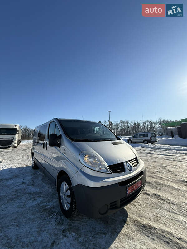 Минивэн Renault Trafic 2012 в Радивилове фото 4 Минивэн Renault Trafic 2012 в Радивилове