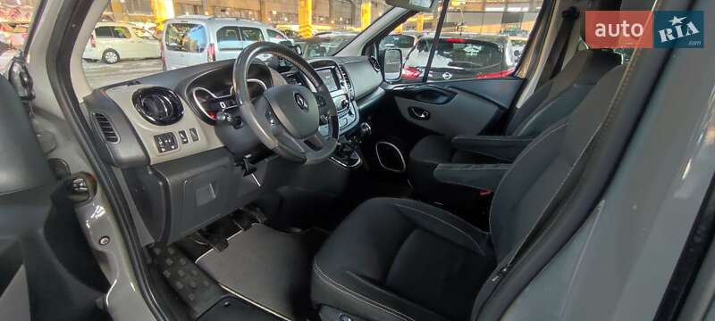 Минивэн Renault Trafic 2017 в Луцке фото 21 Минивэн Renault Trafic 2017 в Луцке