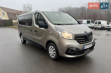 Минивэн Renault Trafic 2015 в Киеве