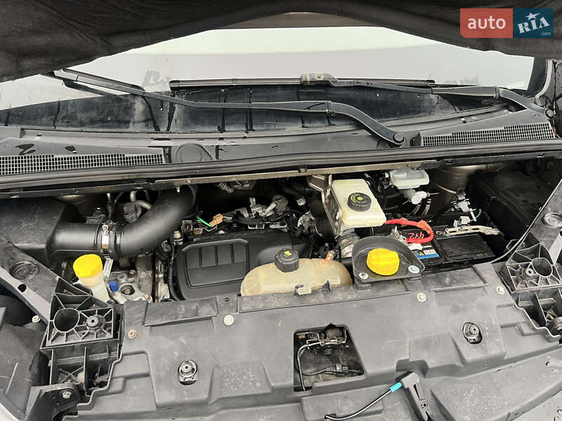 Мінівен Renault Trafic 2015 в Києві фото 28 Мінівен Renault Trafic 2015 в Києві