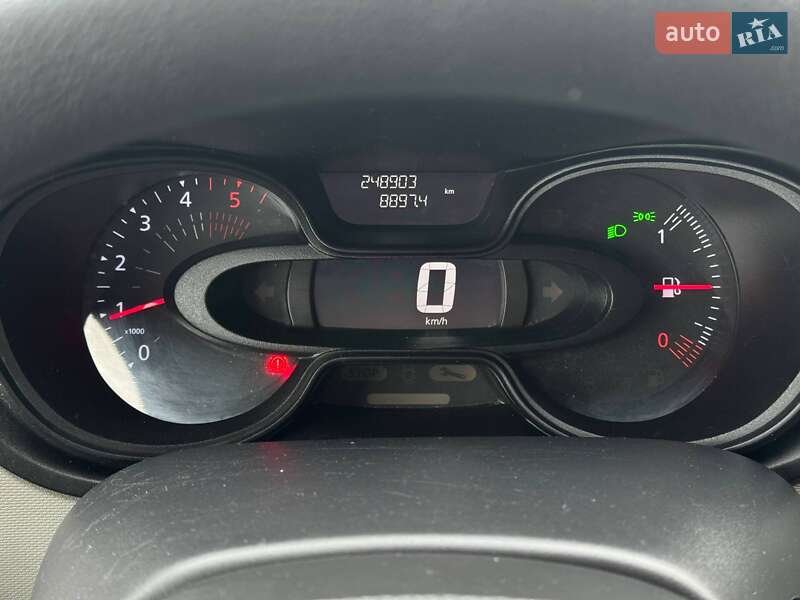 Грузопассажирский фургон Renault Trafic 2018 в Ровно фото 15 Грузопассажирский фургон Renault Trafic 2018 в Ровно