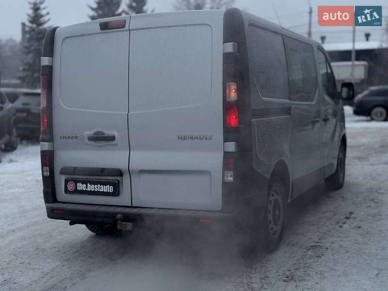 Грузопассажирский фургон Renault Trafic 2018 в Ровно фото 26 Грузопассажирский фургон Renault Trafic 2018 в Ровно
