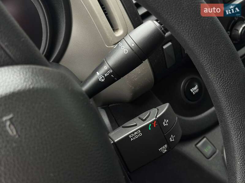 Грузопассажирский фургон Renault Trafic 2018 в Ровно фото 47 Грузопассажирский фургон Renault Trafic 2018 в Ровно