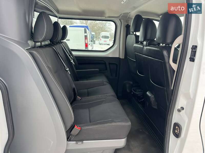 Грузопассажирский фургон Renault Trafic 2021 в Дубно