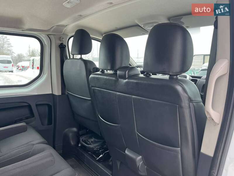 Грузопассажирский фургон Renault Trafic 2021 в Дубно