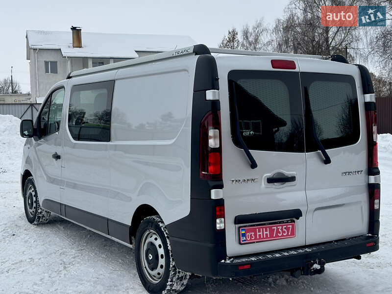 Грузопассажирский фургон Renault Trafic 2020 в Дубно