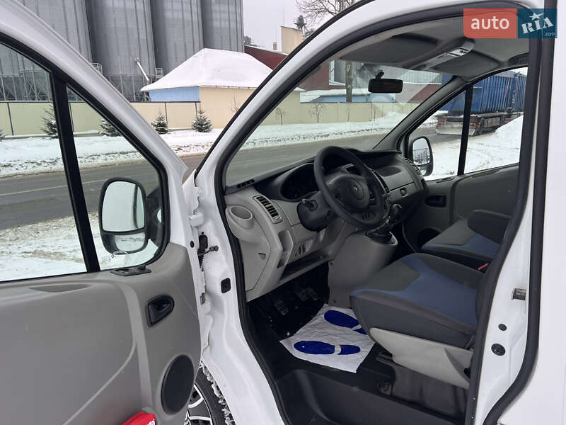 Минивэн Renault Trafic 2012 в Ковеле фото 18 Минивэн Renault Trafic 2012 в Ковеле