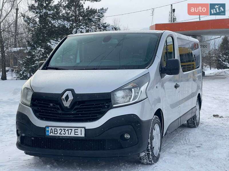 Минивэн Renault Trafic 2016 в Казатине фото Минивэн Renault Trafic 2016 в Казатине