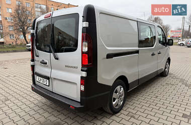 Грузопассажирский фургон Renault Trafic 2017 в Дубно