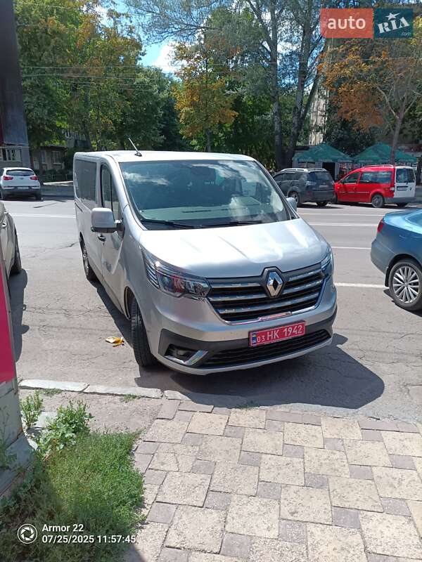 Мікроавтобус Renault Trafic 2022 в Харкові фото Мікроавтобус Renault Trafic 2022 в Харкові