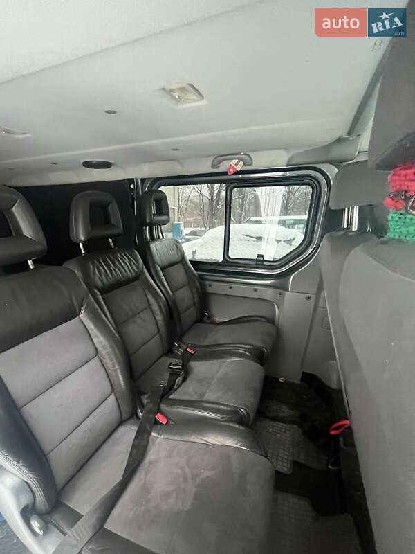 Мінівен Renault Trafic 2012 в Львові