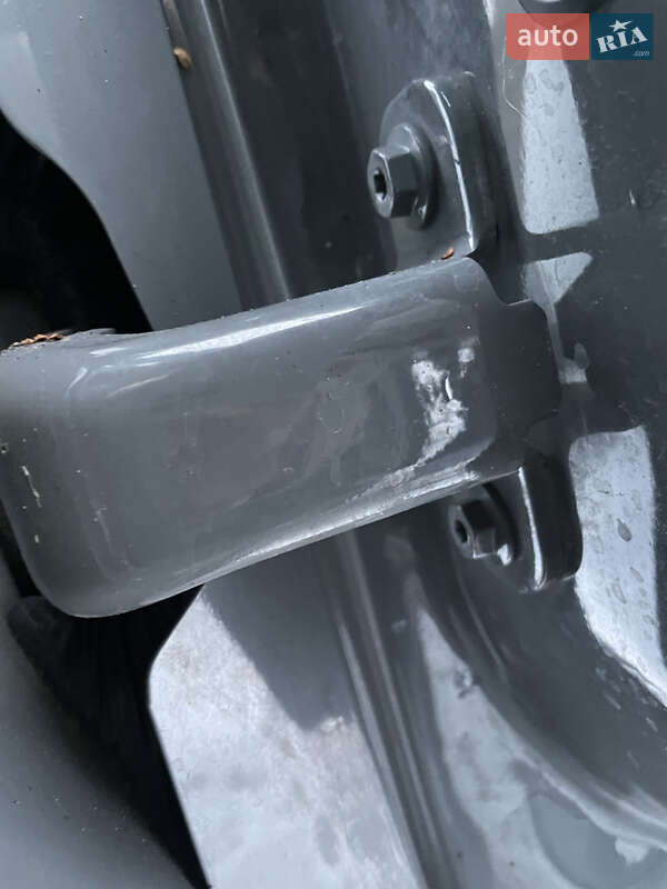 Вантажопасажирський фургон Renault Trafic 2018 в Києві