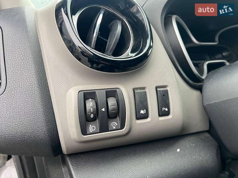 Мінівен Renault Trafic 2015 в Львові