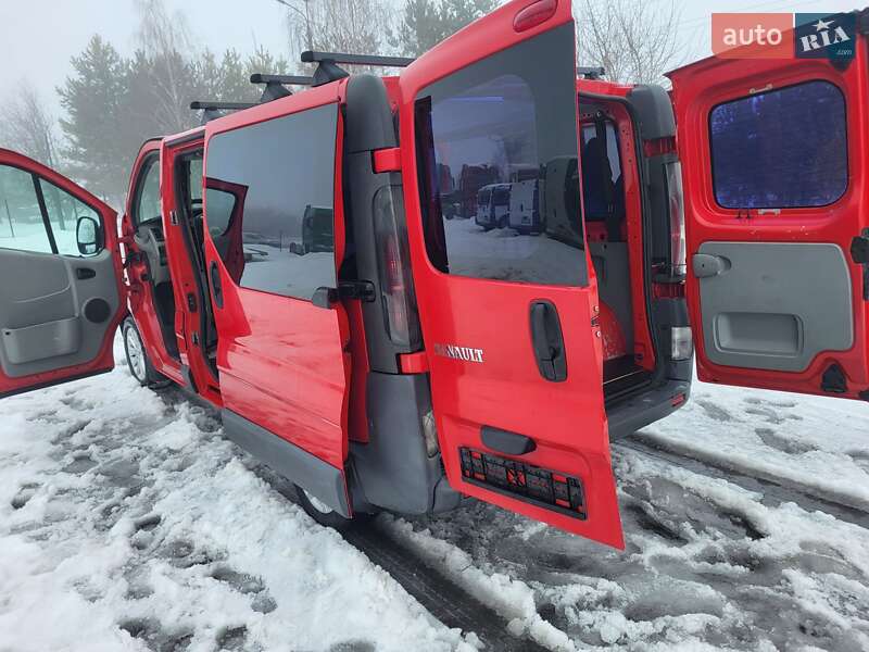 Минивэн Renault Trafic 2005 в Хмельницком