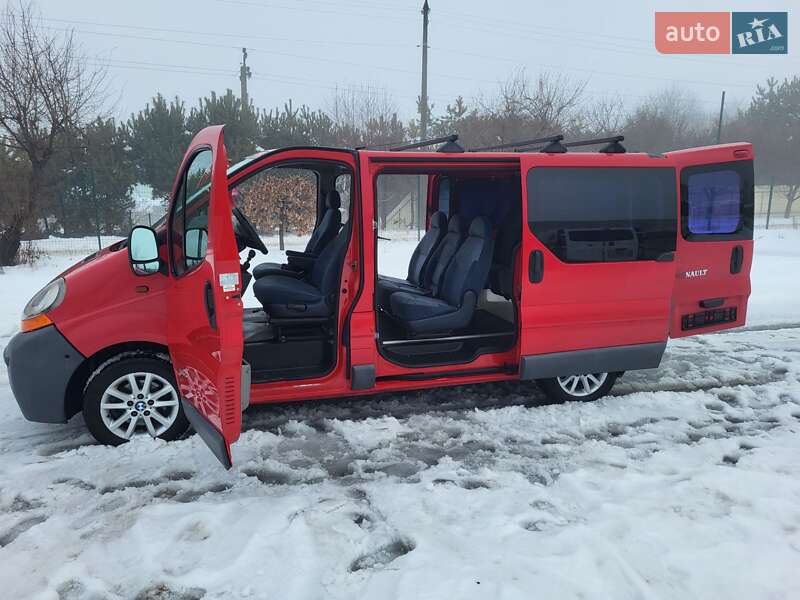 Минивэн Renault Trafic 2005 в Хмельницком