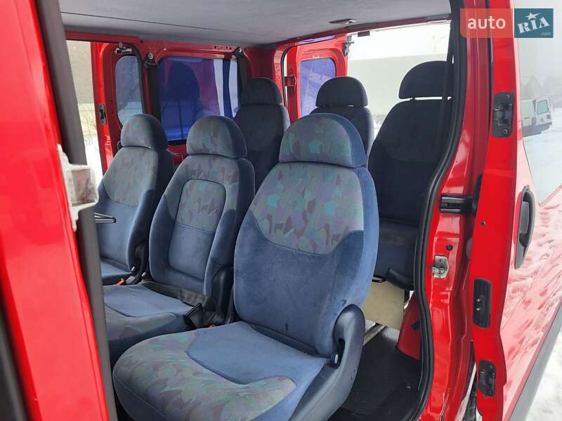 Минивэн Renault Trafic 2005 в Хмельницком