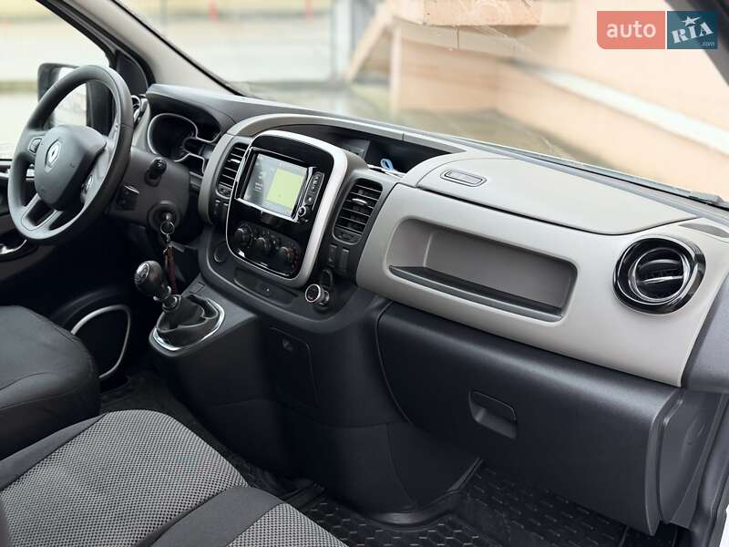 Грузовой фургон Renault Trafic 2016 в Одессе фото 19 Грузовой фургон Renault Trafic 2016 в Одессе