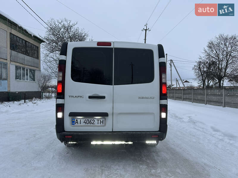 Мінівен Renault Trafic 2015 в Житомирі