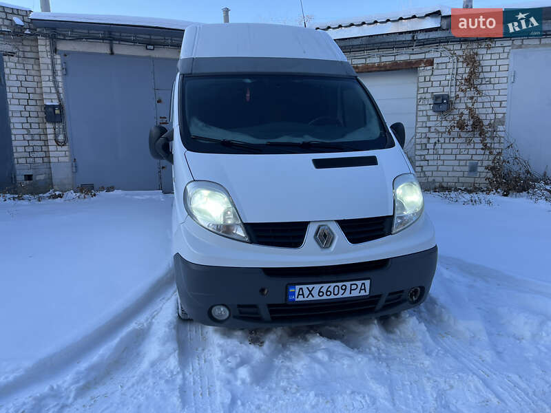 Грузовой фургон Renault Trafic 2013 в Харькове