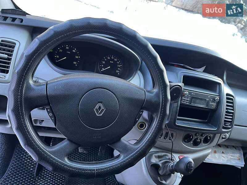 Грузовой фургон Renault Trafic 2013 в Харькове